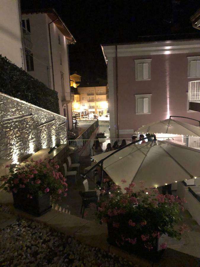 Castelnovo Resort กาสเตลโนโว เนมอนติ ภายนอก รูปภาพ
